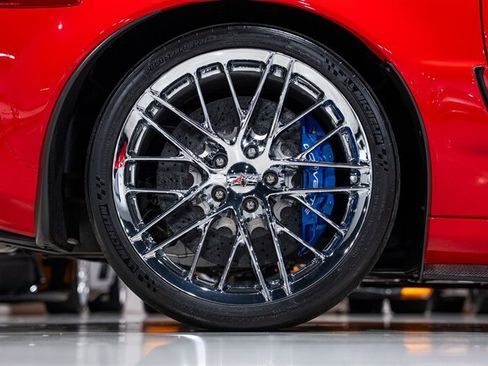 Used 2010 Chevrolet Corvette ZR1 w/ Preferred Equipment Group RWD image 43