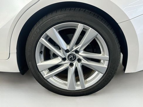 Used 2024 Lexus IS 300 w/ Comfort Package RWD image 11