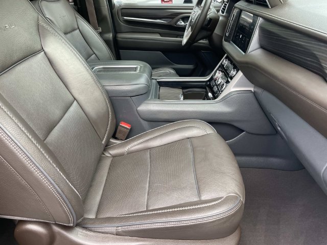 Used 2023 GMC Yukon Denali AWD/4WD image 38