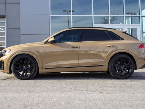 Used 2025 Audi Q8 Prestige image 7