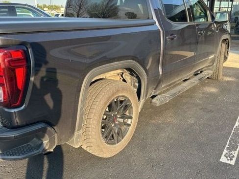 Used 2022 GMC Sierra 1500 Elevation w/ LPO, Elevation Black Package image 6