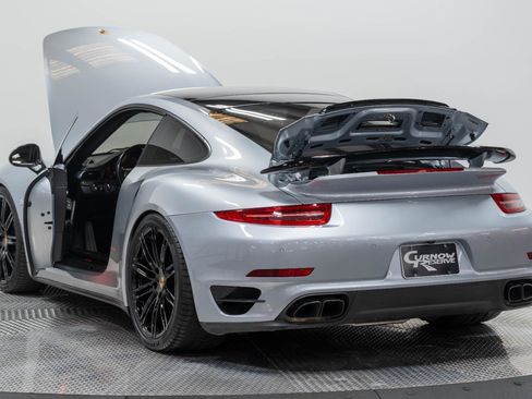 Used 2016 Porsche 911 Turbo image 8
