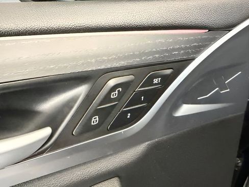 Used 2024 BMW X3 sDrive30i w/ Premium Package w/ZPA image 18