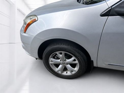 Used 2011 Nissan Rogue SV AWD/4WD image 19