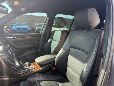 Used 2017 BMW X3 xDrive35i image 13