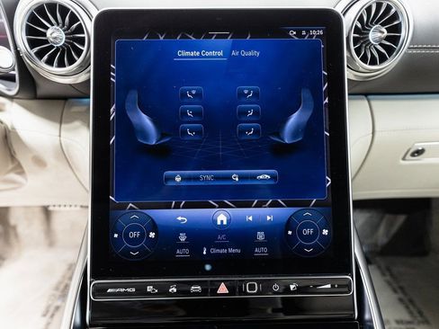 Used 2023 Mercedes-Benz SL 63 AMG 4MATIC image 19