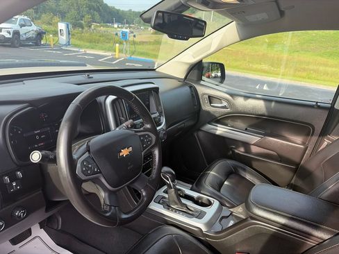 Used 2022 Chevrolet Colorado ZR2 AWD/4WD image 18