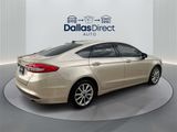 Used 2017 Ford Fusion SE w/ Fusion SE Technology Package image 5
