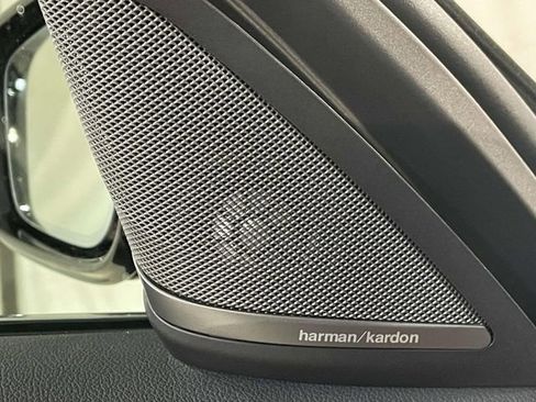 Used 2019 BMW 540i xDrive AWD/4WD image 31