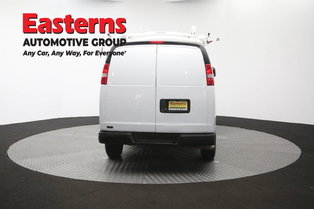 Used 2020 Chevrolet Express 2500 w/ Communications Package RWD image 37