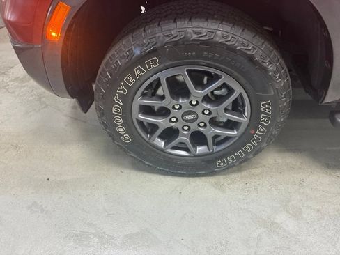 Used 2024 Ford Ranger XLT w/ FX4 Off-Road Package AWD/4WD image 27