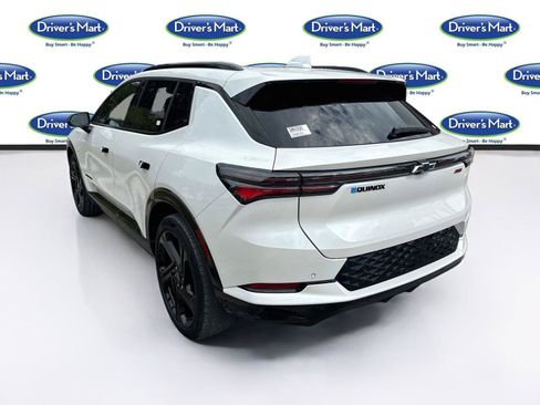 Used 2024 Chevrolet Equinox EV RS FWD image 5