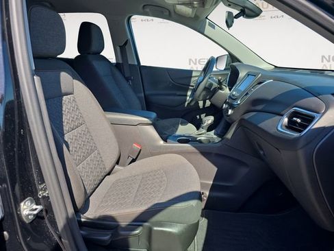 Used 2024 Chevrolet Equinox LT FWD image 15