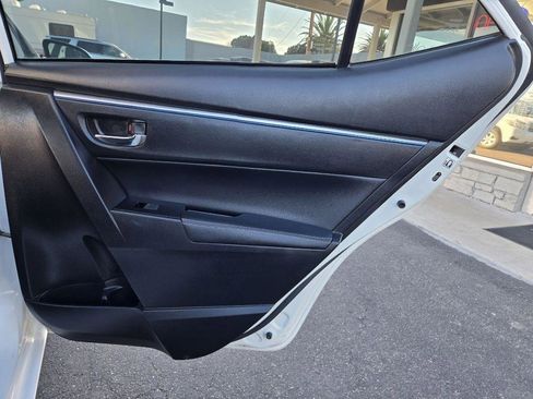 Used 2015 Toyota Corolla S image 14