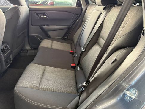 Used 2025 Nissan Rogue SV image 27