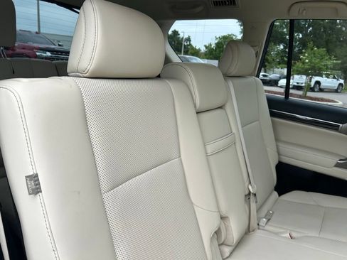 Used 2022 Lexus GX 460 Premium w/ Premium Package AWD/4WD image 45