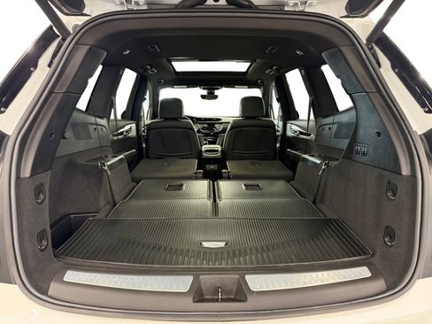 Used 2023 Cadillac XT6 Sport image 33