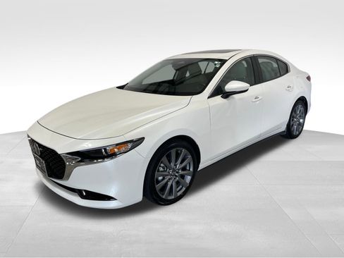 Certified 2025 MAZDA MAZDA3 s image 1