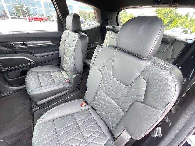 Used 2024 Kia Telluride EX X-Line AWD/4WD image 17