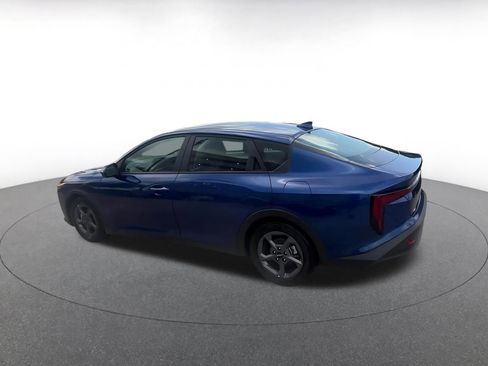 Used 2025 Kia K4 LXS FWD image 10