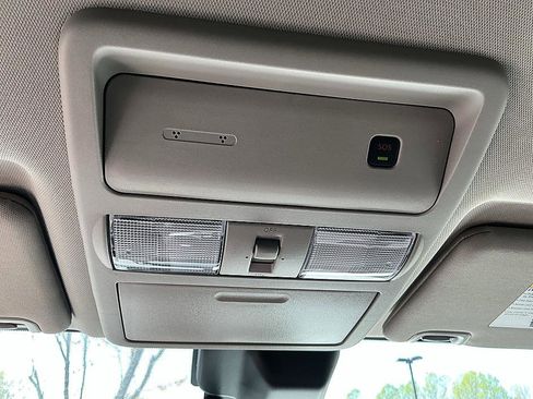 New 2026 Nissan Frontier SV image 19