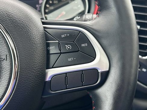Used 2018 Jeep Compass Trailhawk w/ Navigation Group AWD/4WD image 22