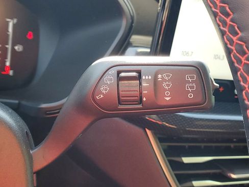 Used 2024 Ford Escape ST-Line w/ Tech Pack #1 AWD/4WD image 26