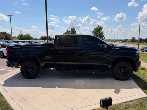 Used 2021 Chevrolet Silverado 1500 LT Trail Boss w/ Convenience Package II AWD/4WD image 10