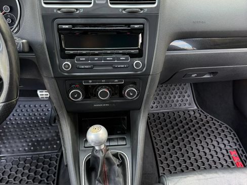 Used 2013 Volkswagen GTI Wolfsburg Edition FWD image 28