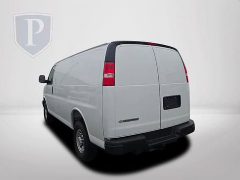 New 2025 Chevrolet Express 2500 w/ Driver Convenience Package image 8