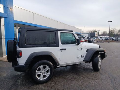 Used 2022 Jeep Wrangler Sport S image 10
