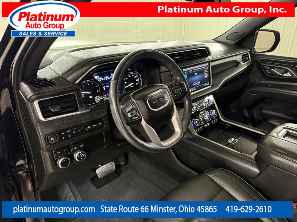 Used 2021 GMC Yukon Denali w/ Denali Premium Package AWD/4WD image 13