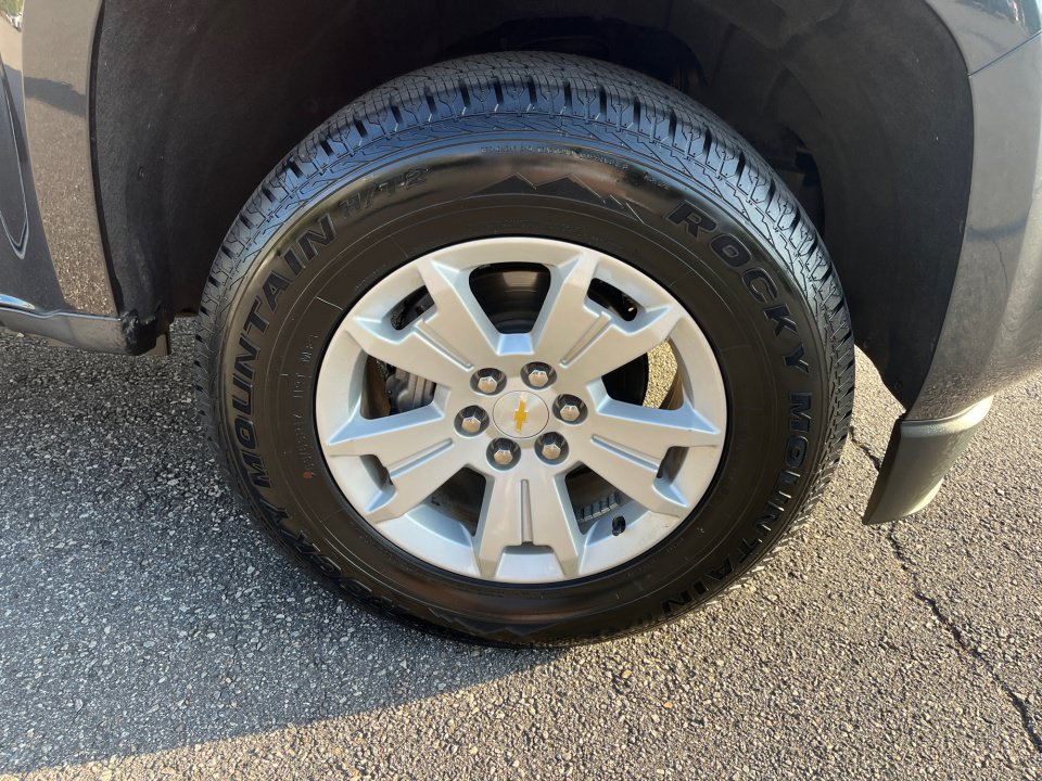 Used 2018 Chevrolet Colorado LT w/ LT Convenience Package RWD image 25