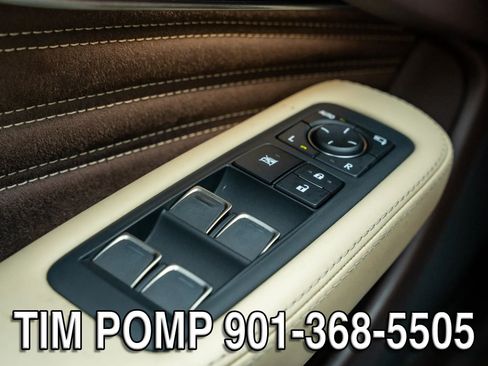 Used 2019 Lexus LS 500 w/ Interior Upgrade Package RWD image 26
