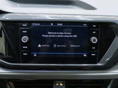 Certified 2023 Volkswagen Taos SEL AWD/4WD image 21
