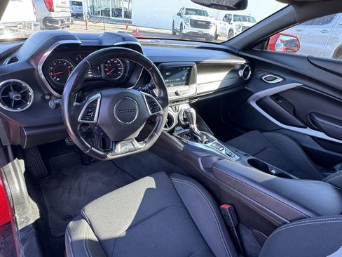 Used 2018 Chevrolet Camaro LT image 3