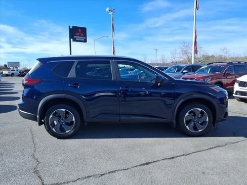 Certified 2025 Nissan Rogue SV w/ SV Premium Package image 16