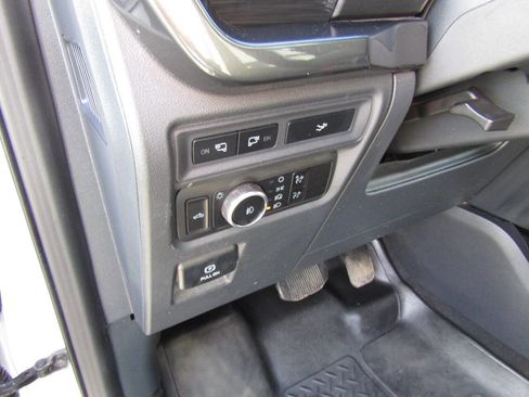 Used 2023 Ford F150 XLT w/ Equipment Group 302A High image 24