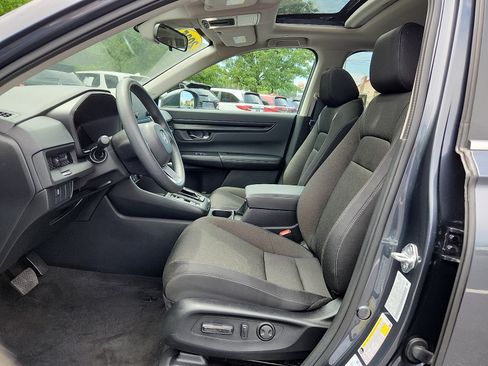 Used 2025 Honda CR-V EX image 14