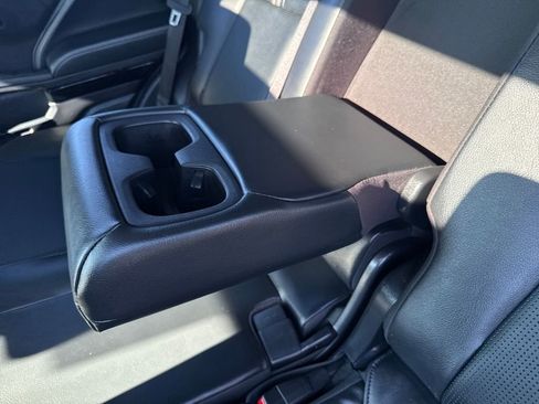 Used 2025 Toyota 4Runner Limited image 37