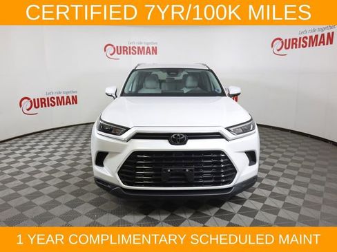 Used 2024 Toyota Grand Highlander AWD image 14