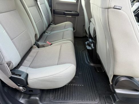Used 2017 Ford F250 XL w/ Power Equipment Group AWD/4WD image 18