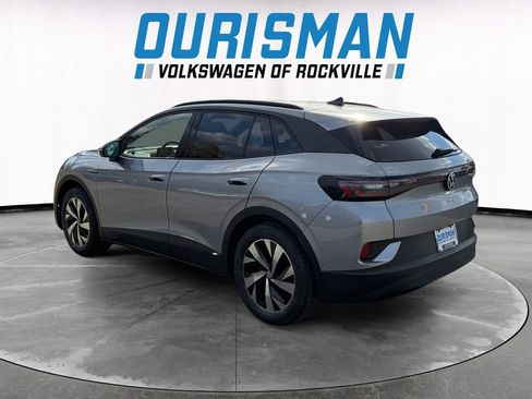 Used 2023 Volkswagen ID.4 Pro image 4