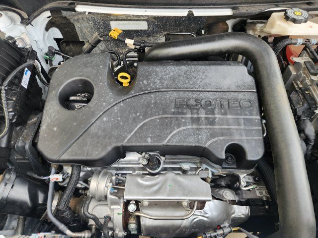 Used 2024 Chevrolet Equinox LS w/ LS Convenience Package FWD image 32