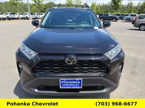 Used 2020 Toyota RAV4 XLE w/ Convenience Package AWD/4WD image 2