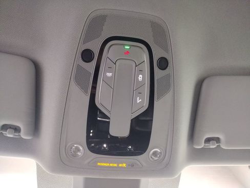 Used 2022 Audi Q5 2.0T Premium image 32