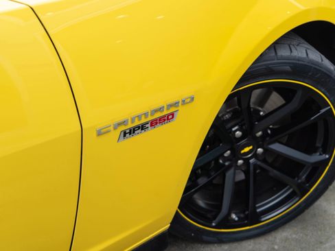 Used 2015 Chevrolet Camaro ZL1 image 43