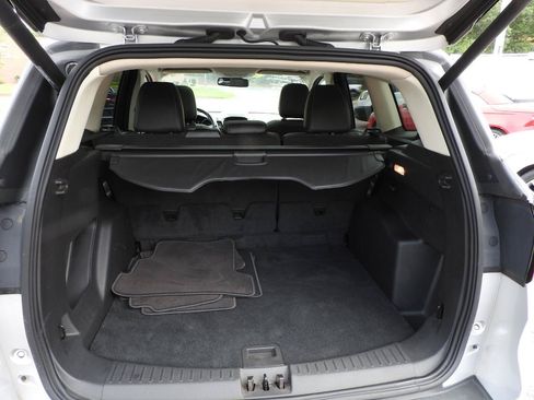 Used 2019 Ford Escape SEL AWD/4WD image 10