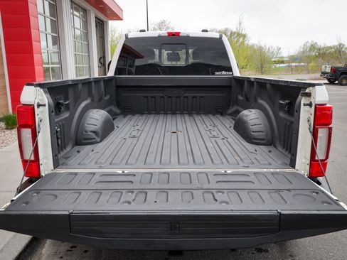 Used 2020 Ford F450 Lariat w/ Lariat Ultimate Package image 5