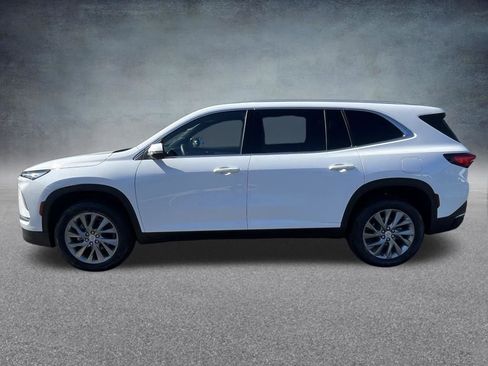 Used 2025 Buick Enclave Preferred image 5